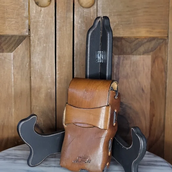 Brown Leather Pouch - Picture 12 of 16